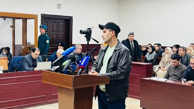 “Боламни гапириб, ўйнаб юрган ҳолатига қайтариб беринг. Мен сизга 3 млрд сўм бераман” — “Док-1 Макс”дан фарзанди ногирон бўлиб қолган ота