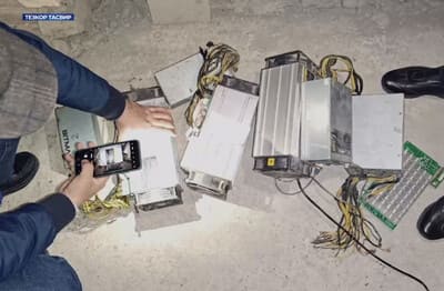 Фарғона ва Қўқонда криптовалюта ишлаб чиқариш билан ноқонуний шуғулланганлар қўлга тушди (видео)