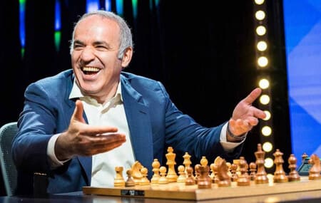 Garri Kasparov Rossiyadagi “terrorchilar” ro‘yxatiga qo‘shildi  