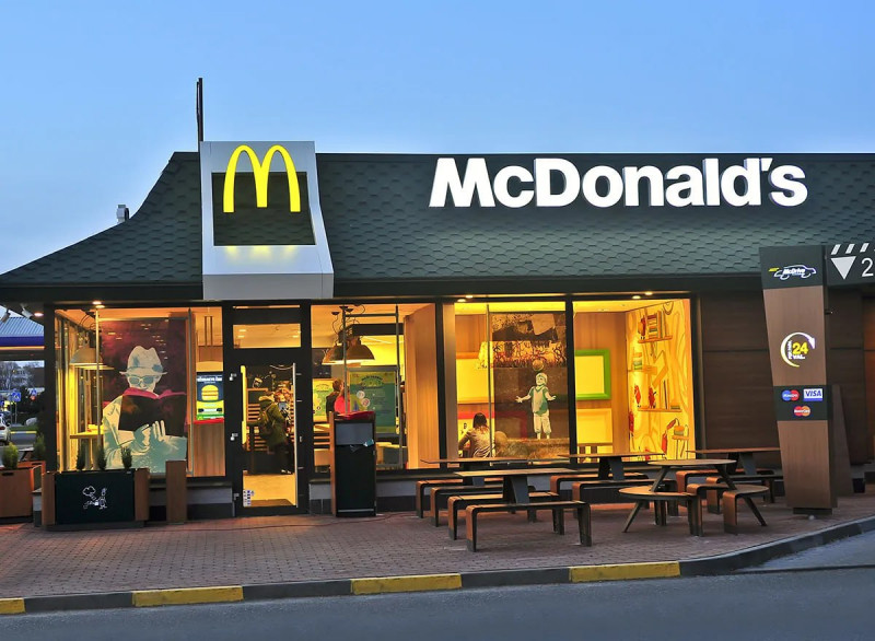 Alisher Usmonovning ukasi O‘zbekistonda McDonaldʼs fastfud tarmog‘ini ochmoqchi 