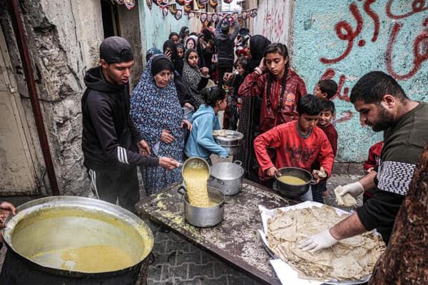 Gaza Strip on brink of mass death due to extreme food shortages  