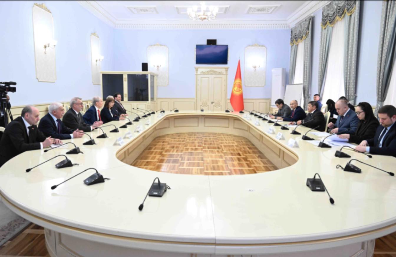 Kyrgyzstan Welcomes German Delegation: Chairman Zhaparov Enhances 