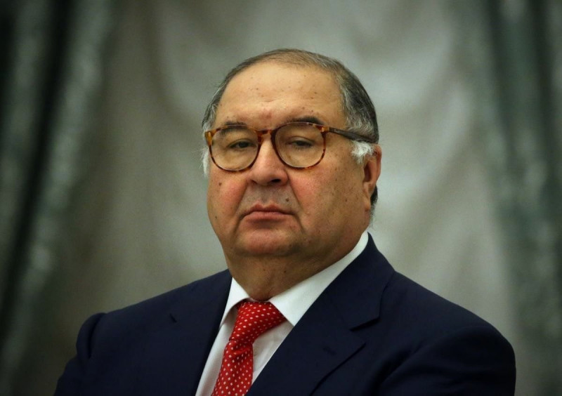 Russian billionaires see mixed fortunes: Alisher Usmanov's wealth declines by $2.8bn