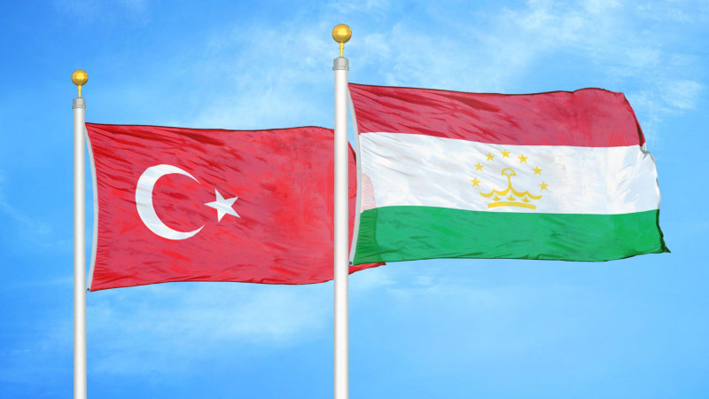 Таджикистан вводит визовый режим для граждан Турции