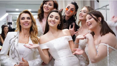 Oq otdagi shahzodasini kutayotgan sohibjamol turk aktrisalari (foto)