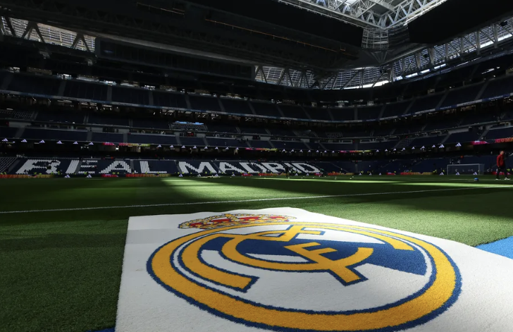 “Реал Мадрид”га Ла Лига кубоги клуб базасида, ёпиқ эшиклар ортида топширилади