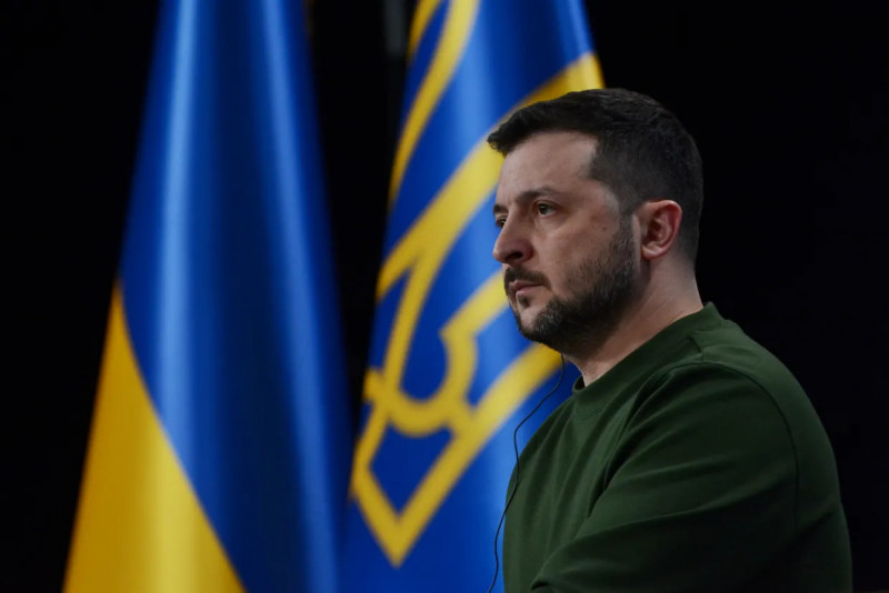 Ukraina xavfsizlik xizmati Zelenskiyga suiqasd uyushtirishga uringan ikki ukrainalik polkovnikni hibsga oldi
