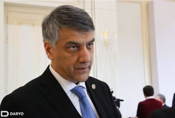 “Советофоб эканимни тан оламан” — Алишер Қодиров