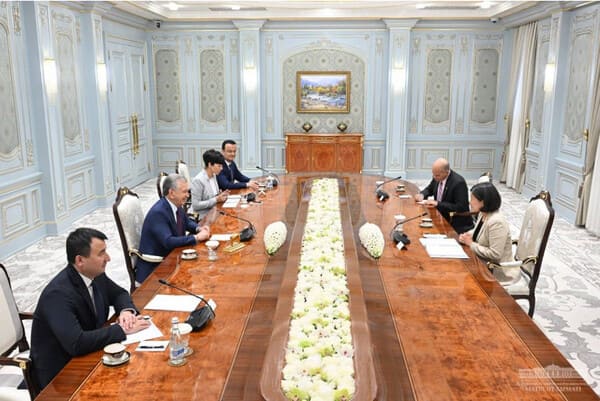 Uzbekistan hosts Trade Representative of U.S. to discuss WTO accession 