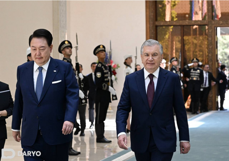 Ko‘ksaroyda Janubiy Koreya prezidentini rasmiy kutib olish marosimi bo‘lib o‘tdi (foto)