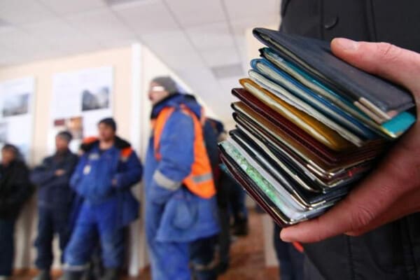 Узбекистан стал второй страной по количеству трудовых мигрантов в Казахстане 