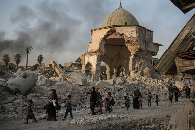 Iroq shimolidagi masjid hududidan beshta yirik bomba topildi