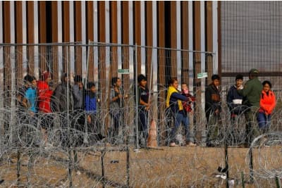 Bayden Meksika bilan chegaradagi noqonuniy migrantlarga boshpana berishni taqiqladi