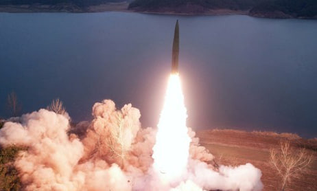Shimoliy Koreya Yapon dengizi tomon ikkita yirik ballistik raketa uchirdi