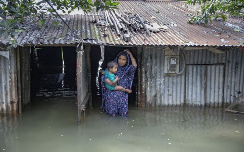 Bangladeshdagi suv toshqinlaridan 2 millionga yaqin aholi jabr ko‘rdi 