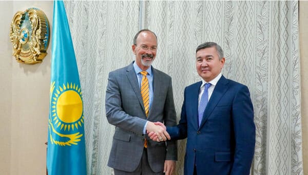 Kazakhstan and OECD propose opening representative office 