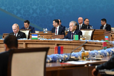 “Qarama-qarshilik va proteksionizm jahon iqtisodiyoti parchalanishi va yetkazib berish zanjirlari uzilishiga sabab bo‘lmoqda” — Shavkat Mirziyoyev