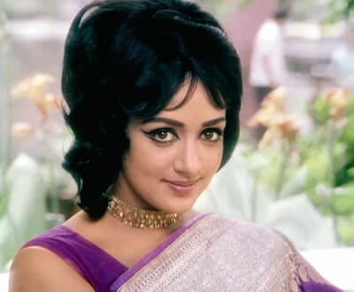 Hema Malini 76 yoshda: afsonaviy hind aktrisasi ishtirokidagi eng sara filmlar (video)