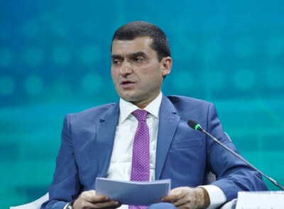 Shifokorlar oyligi qachon ming dollarga yetadi? Sog‘liqni saqlash vaziri javob berdi