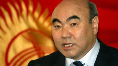 Akayev: “AQSH uchun ‘lola inqilobi’ 50 mln dollargacha tushgan”