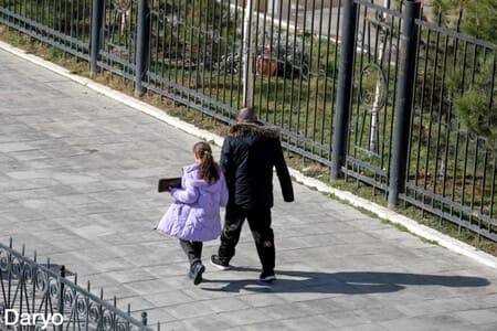 В Самарканде назначили опекуна для 14-летней девочки, оставшейся без семьи