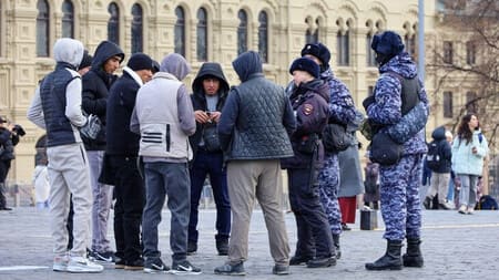 Rossiyada migratsiya qoidalari rasman kuchaytirildi 