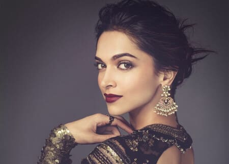 Dipika Padukone 39 yoshda: dunyodagi eng nufuzli 100 kishidan biri, badminton bo‘yicha Hindiston chempioni, 4 ta tilda so‘zlasha oladigan hind aktrisasi haqida