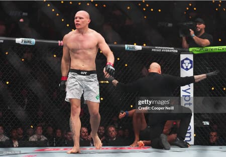UFC 311: Bogdan Guskov raqibini ikkinchi raundda mag‘lub etdi (video)