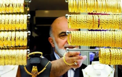 Turk bozorlarida haqiqiysidan farq qilmaydigan qalbaki tilla paydo bo‘ldi 