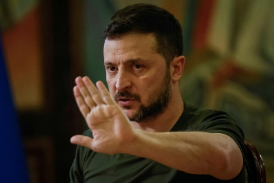 “Urushni shu hafta tugatib bo‘lmaydi”: Zelenskiy tinchlik shartlari, Tramp bilan munosabatlar va Ukrainada saylovlar o‘tkazish haqida gapirdi