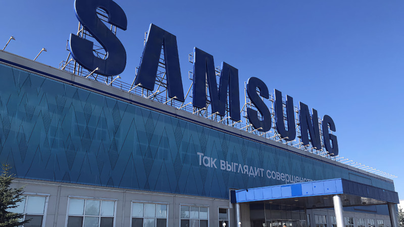 Маош 1720 доллар. Samsung ўзбекистонликларни ишга таклиф қилмоқда
