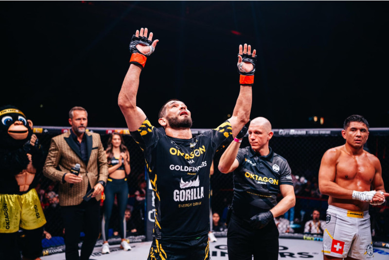 Octagon 68. Mahmud Murodov 2-raundda shveysariyalik raqibini nokautga uchratdi (video)