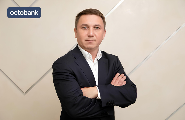 “Pulni uyda saqlashdan ko‘ra bankda saqlash xavfsizroq va foydaliroq. Hatto 200 million so‘mdan ortiq bo‘lsa ham” — Octobank boshqaruvchi direktori 