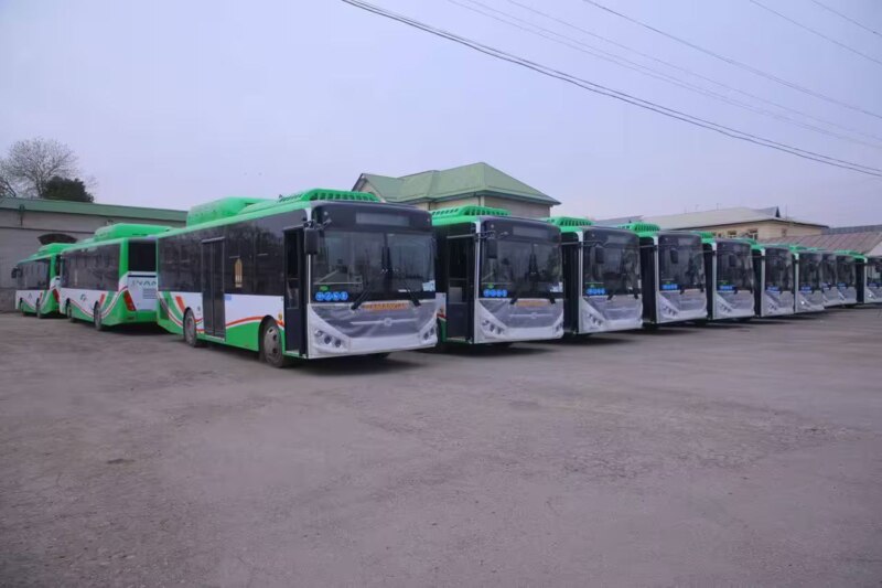 Uzbekistan expands public transport as Namangan receives 30 new buses from China 