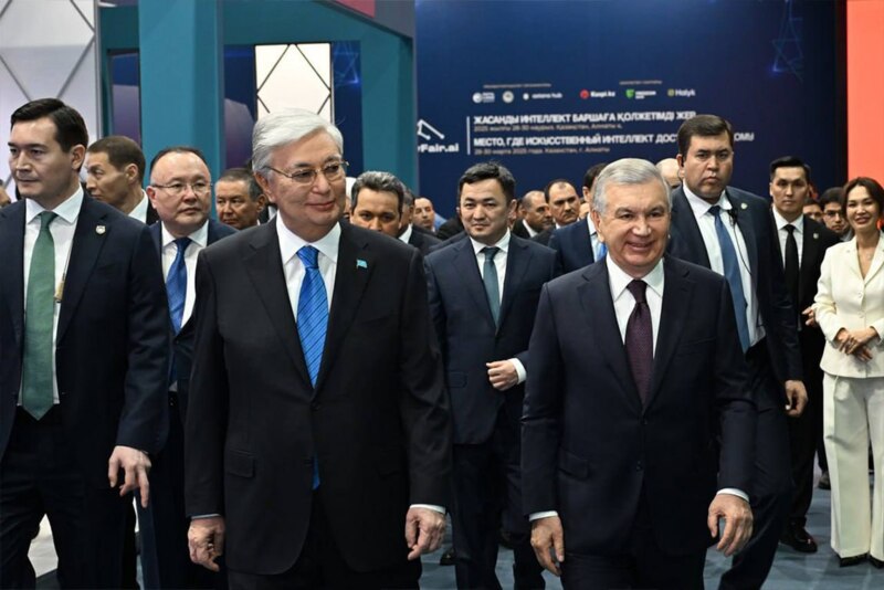 Ўзбекистон ва Қозоғистон президентлари AlmatyFair.ai рақамли технологиялар ва сунъий интеллект кўргазмасига ташриф буюрди