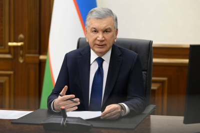 Prezident masʼullarga ichki yo‘llarni taʼmirlash va mahallalarda energiya taʼminotini yaxshilash bo‘yicha topshiriq berdi