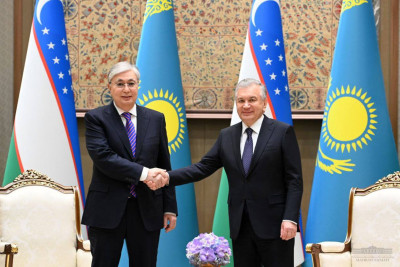 Shavkat Mirziyoyev va Qosim-Jo‘mart To‘qayev telefon orqali muloqot qildi 
