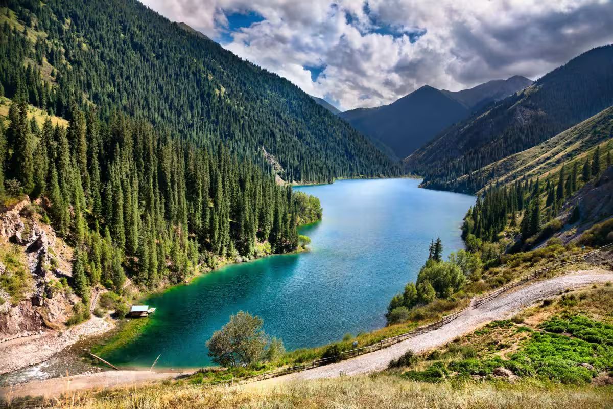 zentralasiatische Wasserkraftwerke: Bedrohung für UNESCO-Welterbestätten
