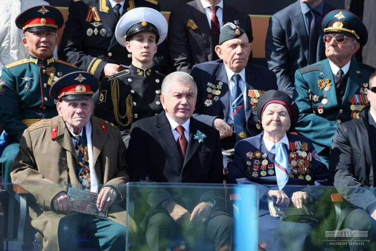 Шавкат Мирзиёев примет участие в праздновании 80-летия Победы в Москве 