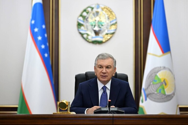 Шавкат Мирзиёев ознакомился с презентацией предложений по реновации