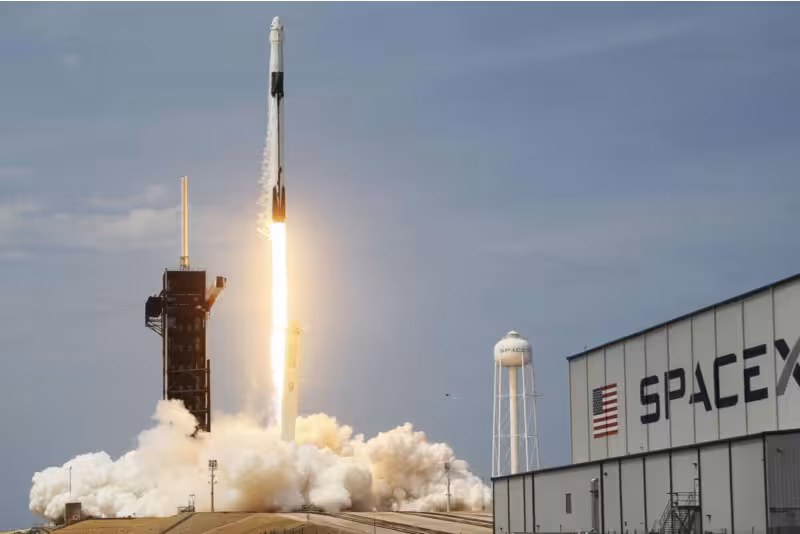 SpaceX ракетасида ўзбекистонликлар яратган сунъий йўлдош учирилиши мумкин