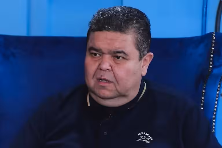 Shukrullo Isroilovning mashinasini olib qochgan yigitga sud hukmi o‘qildi 
