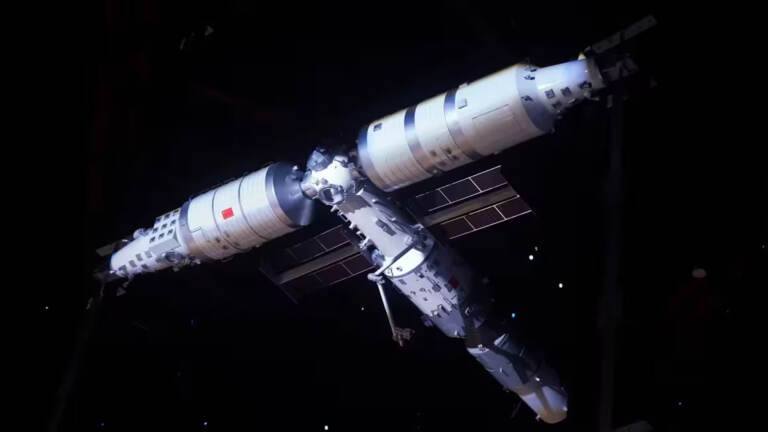 Pokistonlik astronavt Xitoy kosmik stansiyasidagi birinchi chet ellik bo‘ladi