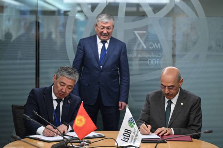 IsDB, Kyrgyzstan sign $129mn financing agreements to boost agriculture, energy, and education sectors 