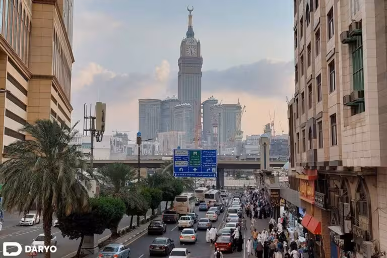 O‘zbekistonning qator hududlarida umra haqida noqonuniy reklama joylashtirganlar jarimaga tortildi