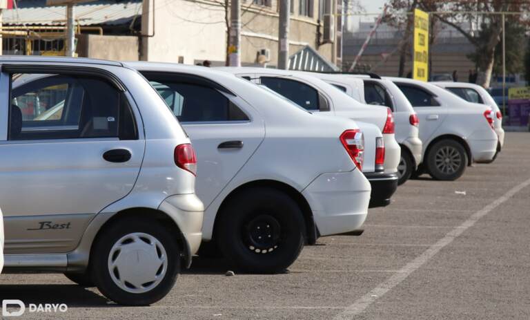 Uzbekistan’s vehicle sales slip 3% in March as foreign cars and used EVs rise 