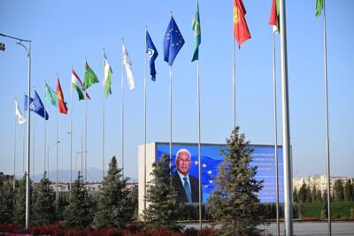 Yevropa kengashi prezidenti tashrif bilan Samarqandga keldi
