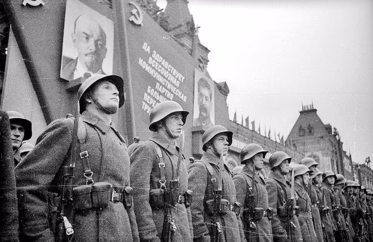 Photo: Soviet Army