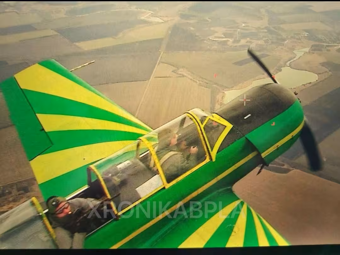 Ukrainaliklar Yak-52 samolyoti bilan rus dronini urib tushirishga harakat qilmoqda