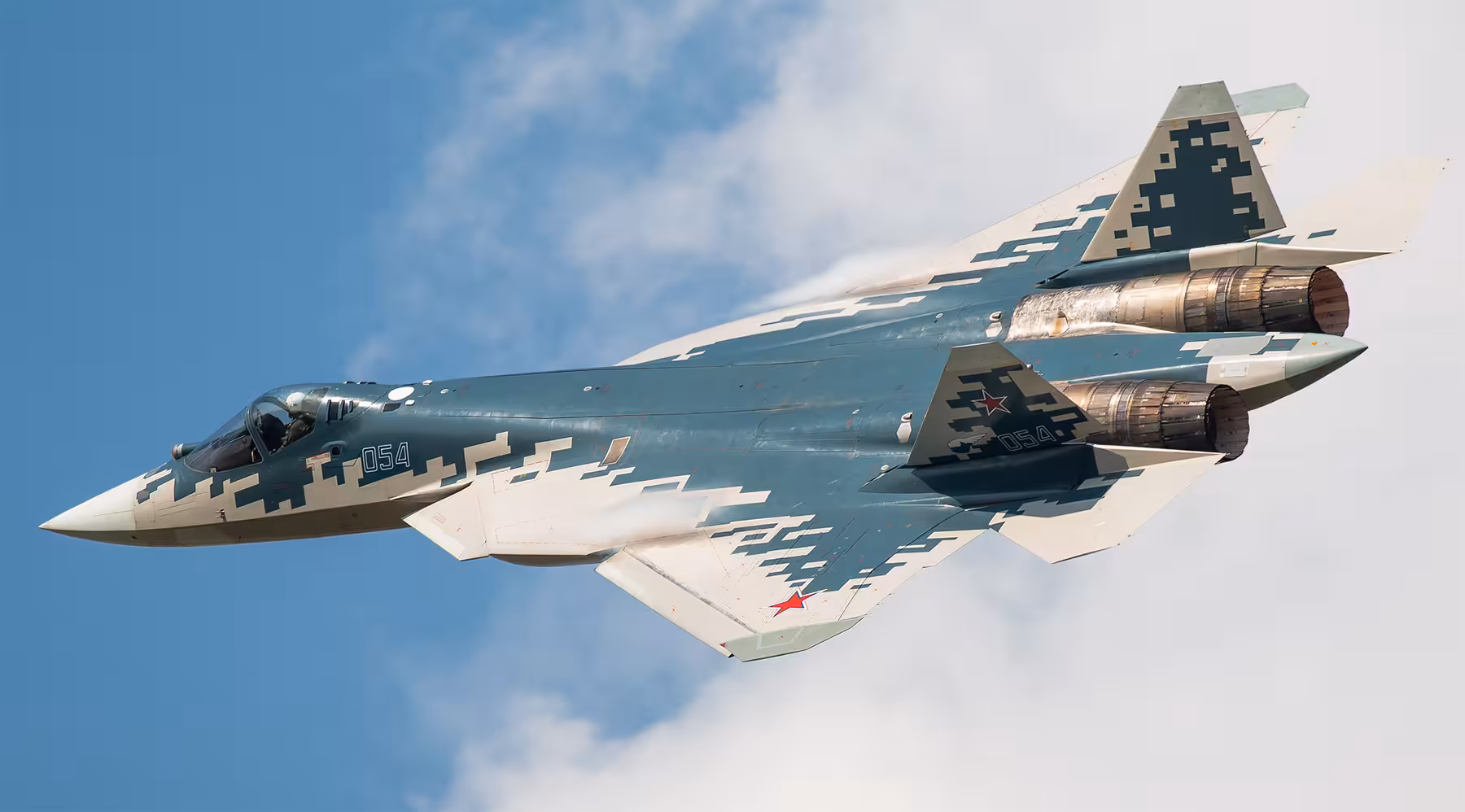 Su-57 qiruvchisi